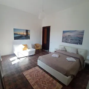 https://central-moon-cagliari-vista-mare.in-sardinia.net