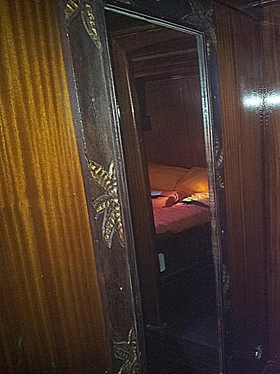 Botel Osman Aga Hotel Palermo